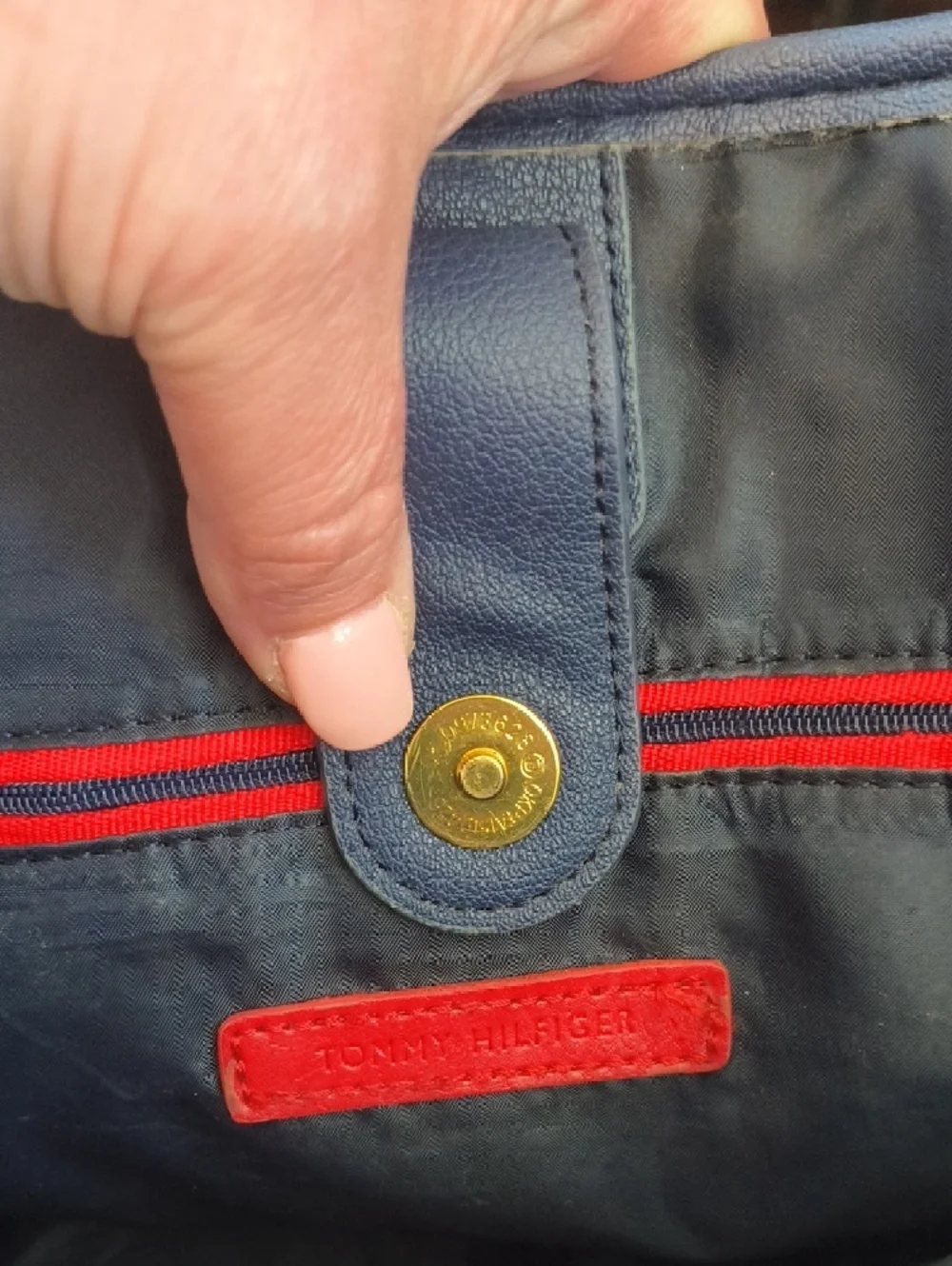 Tommy Hilfiger Navy Patterned Logo Tote with Gold Hardware - Picture 5 of 8